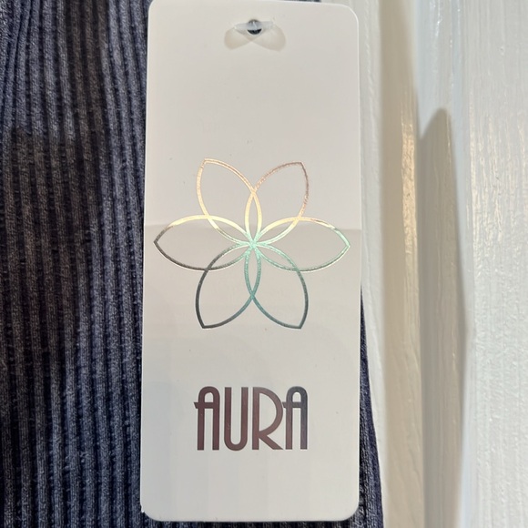 Skirt - Picture 3 of 6